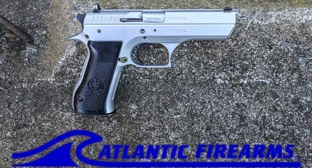 IMI Jericho 941F Pistol Video