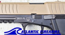 FB RADOM VIS-100 Coyote